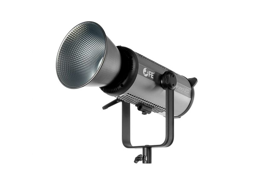 Осветитель студийный Falcon Eyes Studio LED 600B PRO