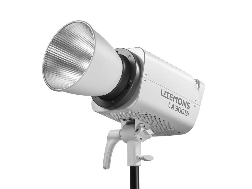 Комплект светодиодного осветителя Godox LITEMONS LA300Bi K1