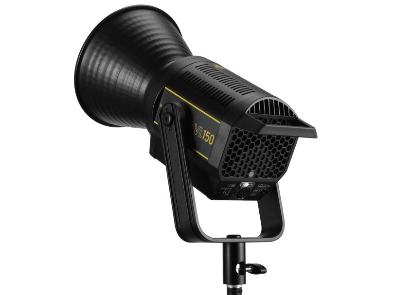 Осветитель светодиодный Godox VL150 (без пульта)