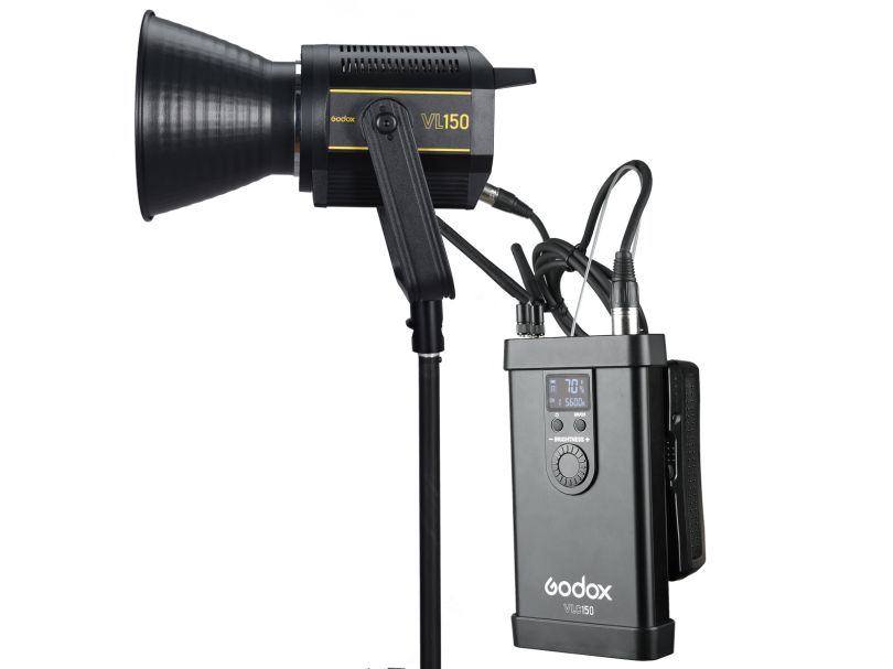 Осветитель светодиодный Godox VL150 (без пульта)