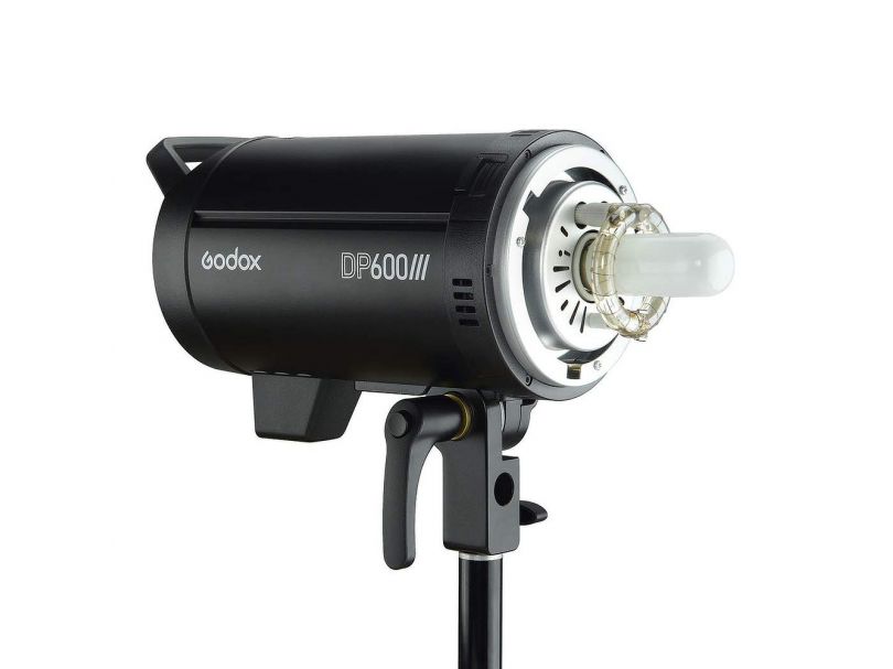 Вспышка студийная Godox DP600III