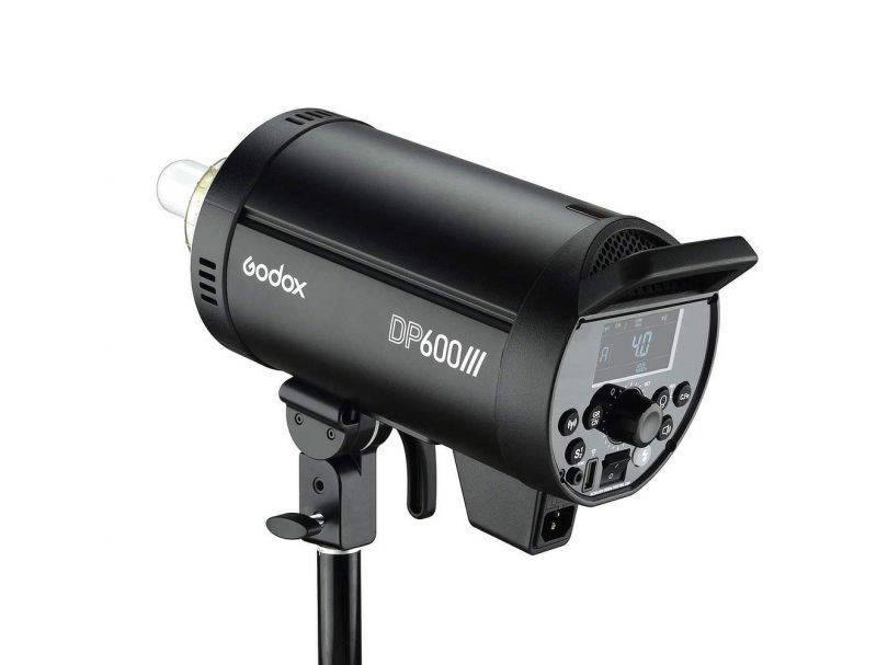 Вспышка студийная Godox DP600III