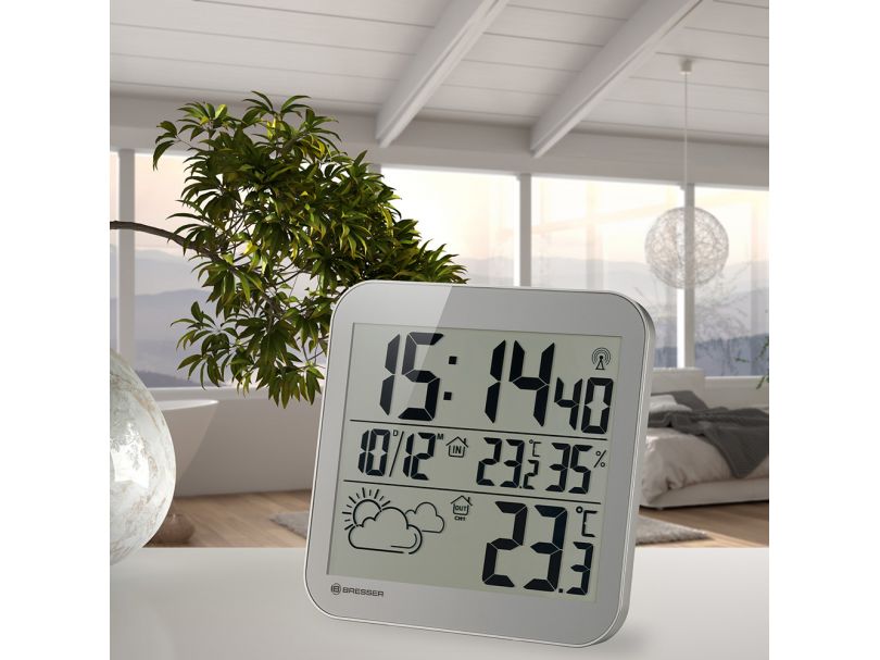 Часы настенные Bresser MyTime LCD, серебристые