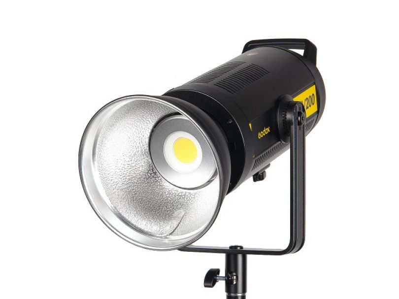 Осветитель светодиодный Godox FV200 с функцией вспышки
