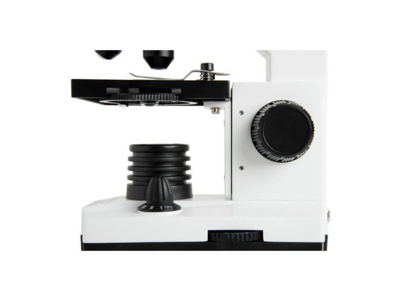 Микроскоп Celestron LABS CM800