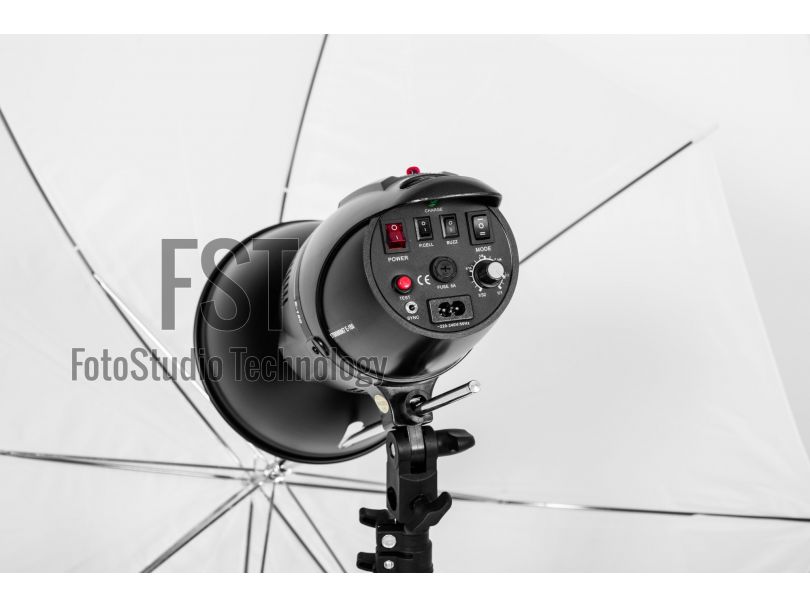 Комплект импульсного света FST E-180 Umbrella Kit