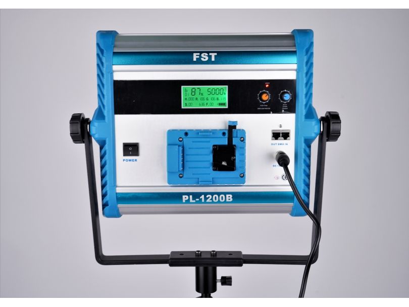 Светодиодная панель FST PL-1200B профессиональная